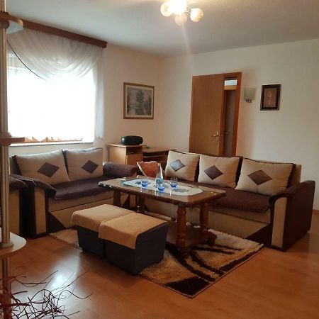 Kuca Za Odmor Sarcevic Apartamento Prozor Exterior foto