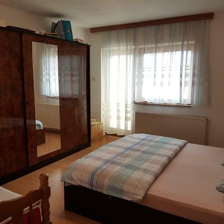 Kuca Za Odmor Sarcevic Apartamento Prozor Exterior foto