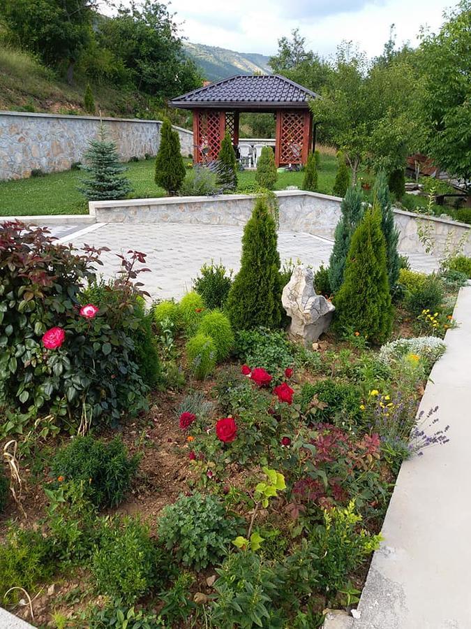 Kuca Za Odmor Sarcevic Apartamento Prozor Exterior foto